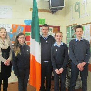 Bean Uí Thuama, Kerri, Dónal, Grace agus Aodhán.
